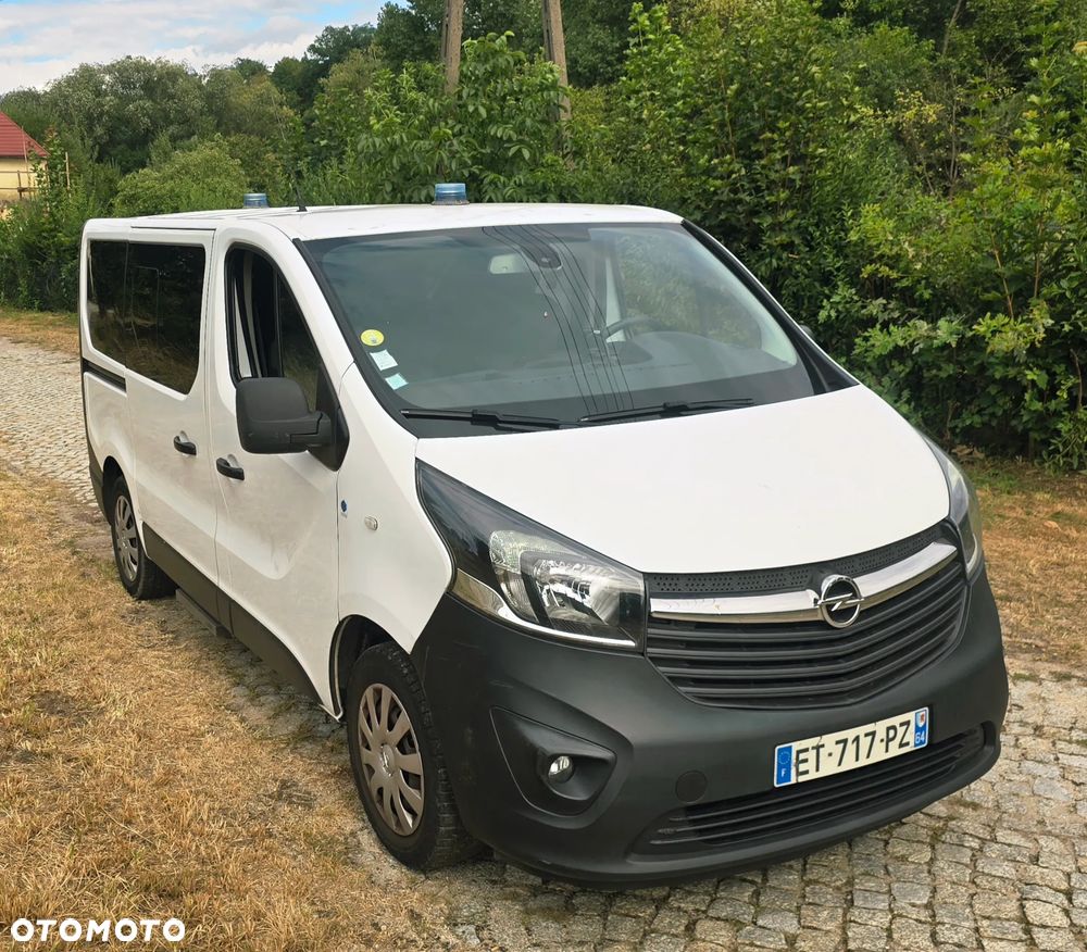 Opel Vivaro 1.6dci Karetka Ambulans Nosze - 1