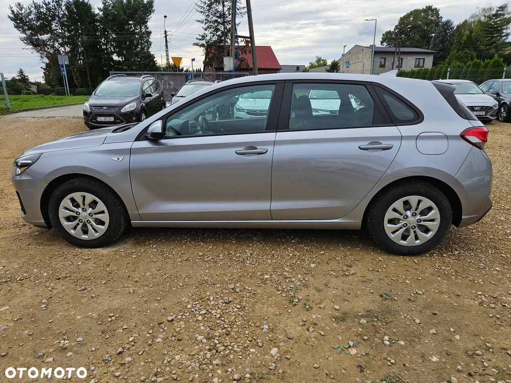 Hyundai i30 1.5 DPI Modern - 14