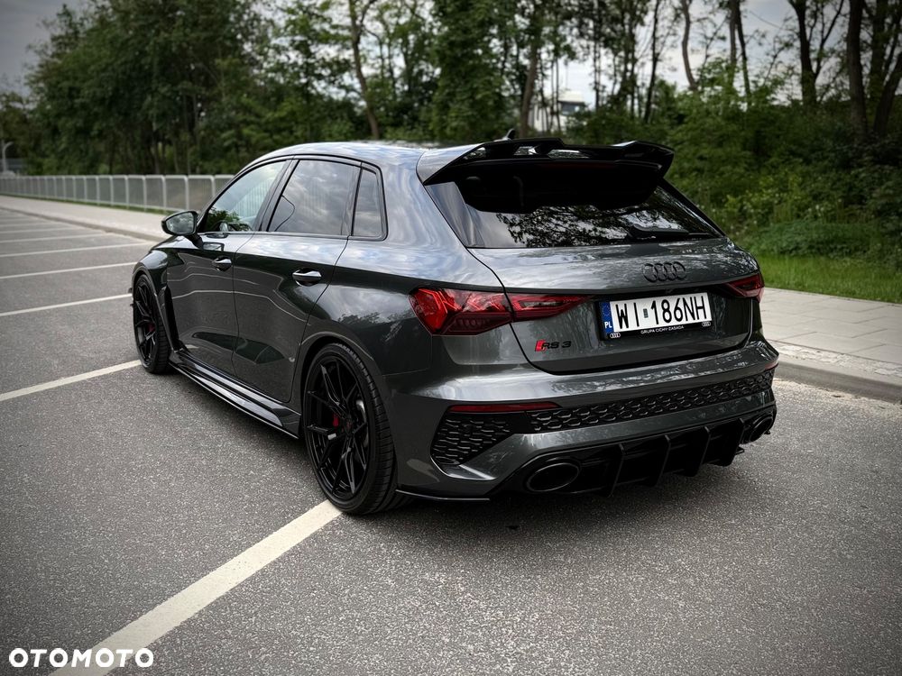 Audi RS3 Sportback - 3