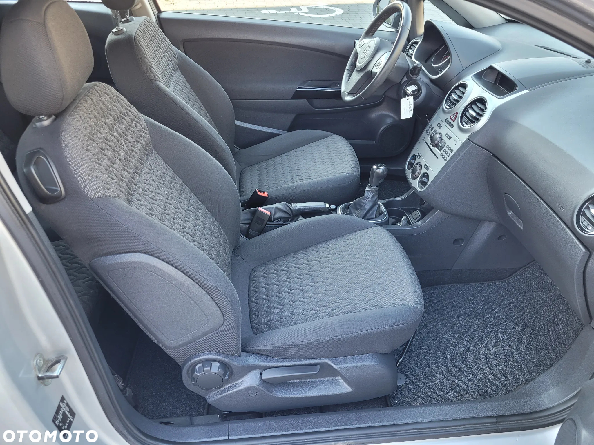 Opel Corsa 1.2 Active - 12