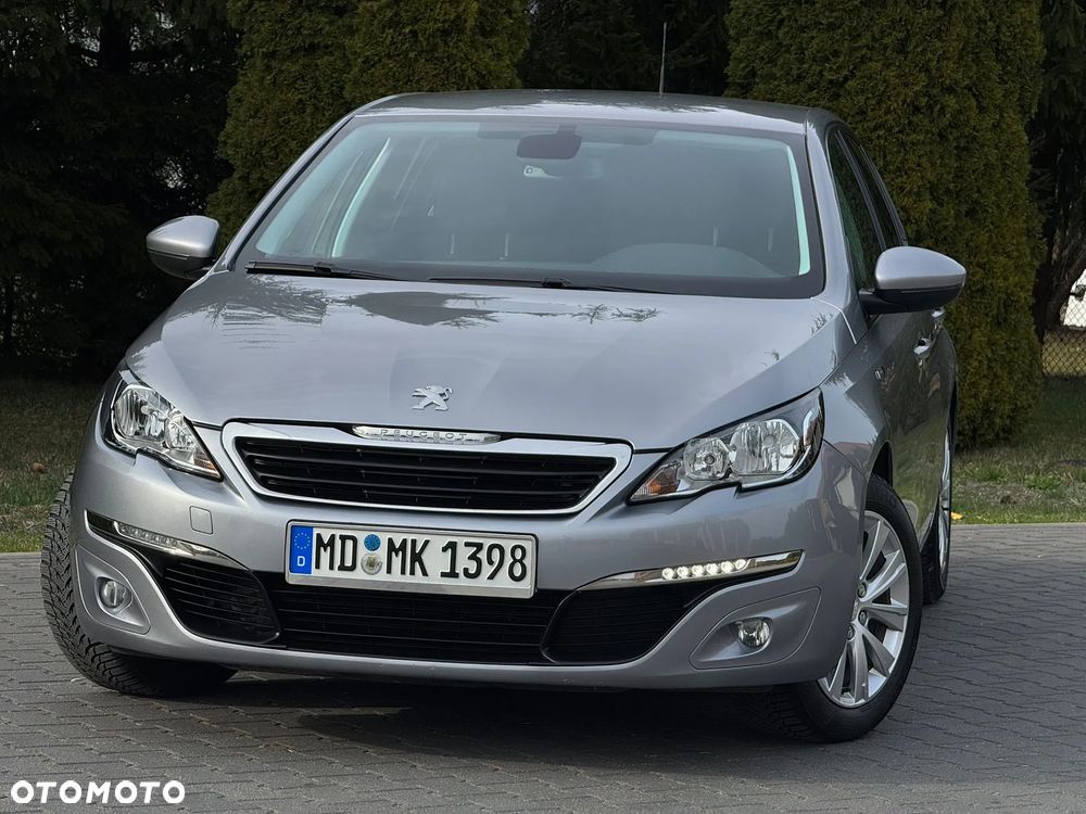 Peugeot 308 - 1