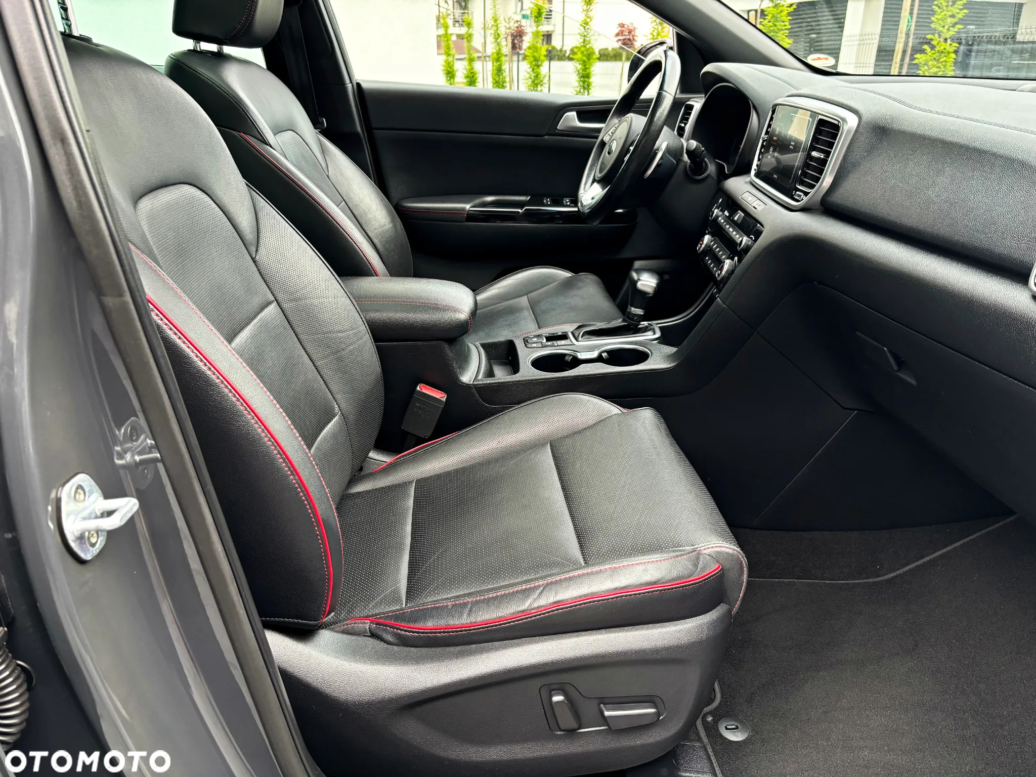 Kia Sportage 2,0 CRDI AWD GT Line - 12