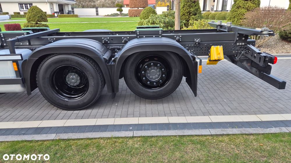 Mercedes-Benz MERCEDES-BENZ///ACTROS/// BIG SPACE///2022///BDF/// NOWY///NIE UŻYWANY/// JEDYNE 12 TYŚ KM///SALONKA/// KAMERY///VIRTUAL COCPIT///FULL LED///STAN JAK NOWY. - 22