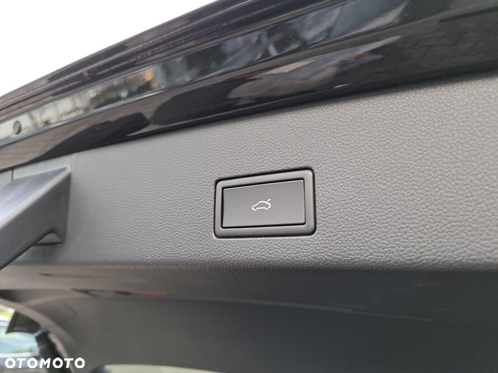 Volkswagen Golf - 20