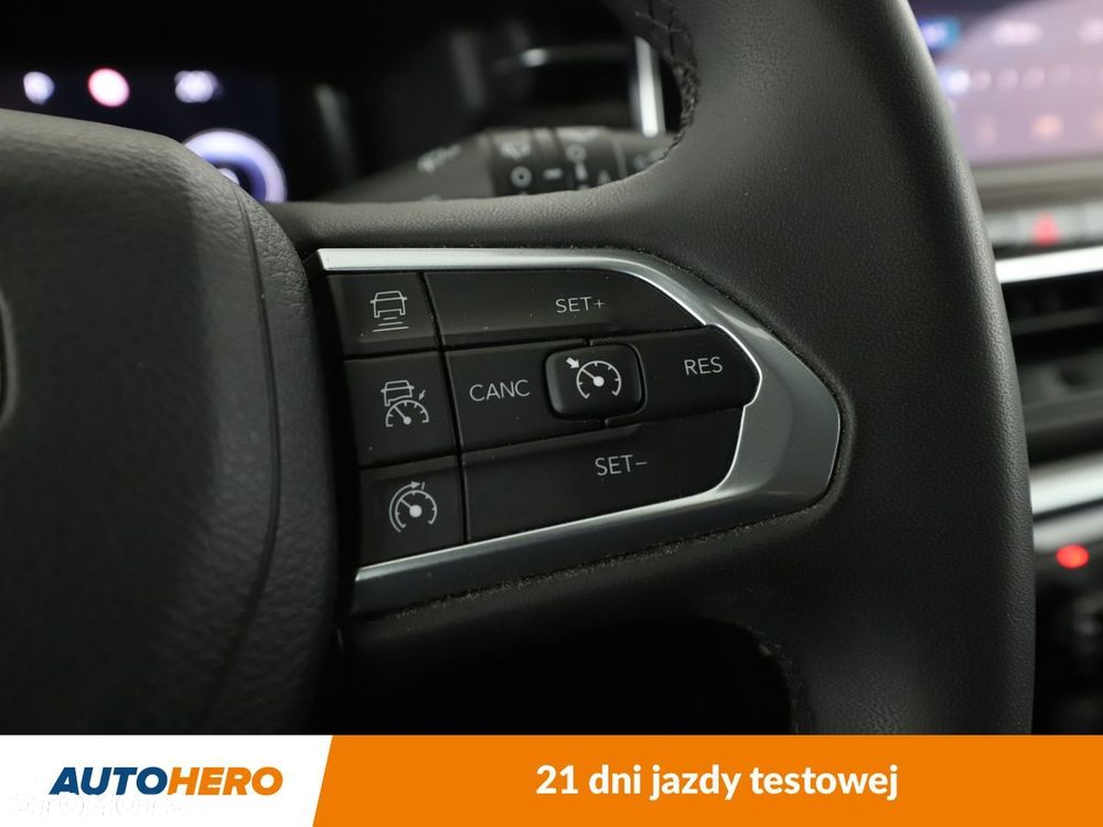 Jeep Compass - 30