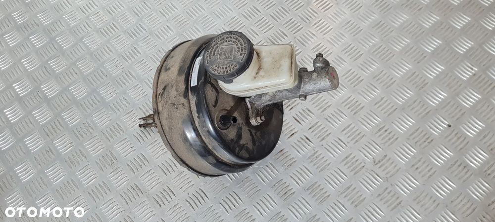 Isuzu D-Max I 3.0 Serwo Pompa Hamulcowa - 1