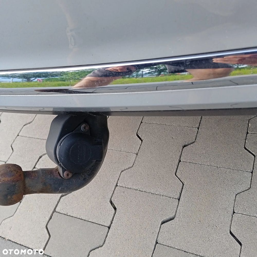 Volkswagen Passat 2.0 TDI Comfortline - 10