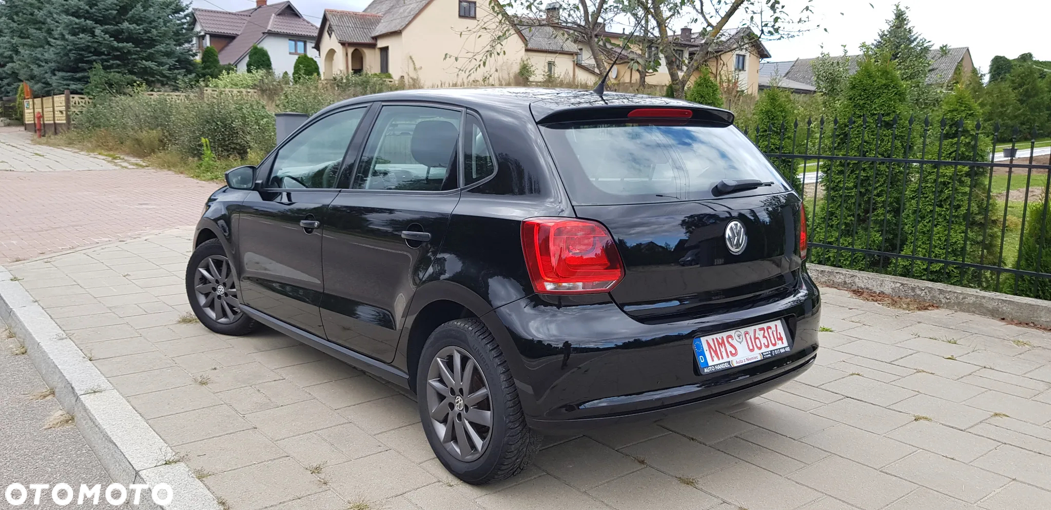 Volkswagen Polo - 8
