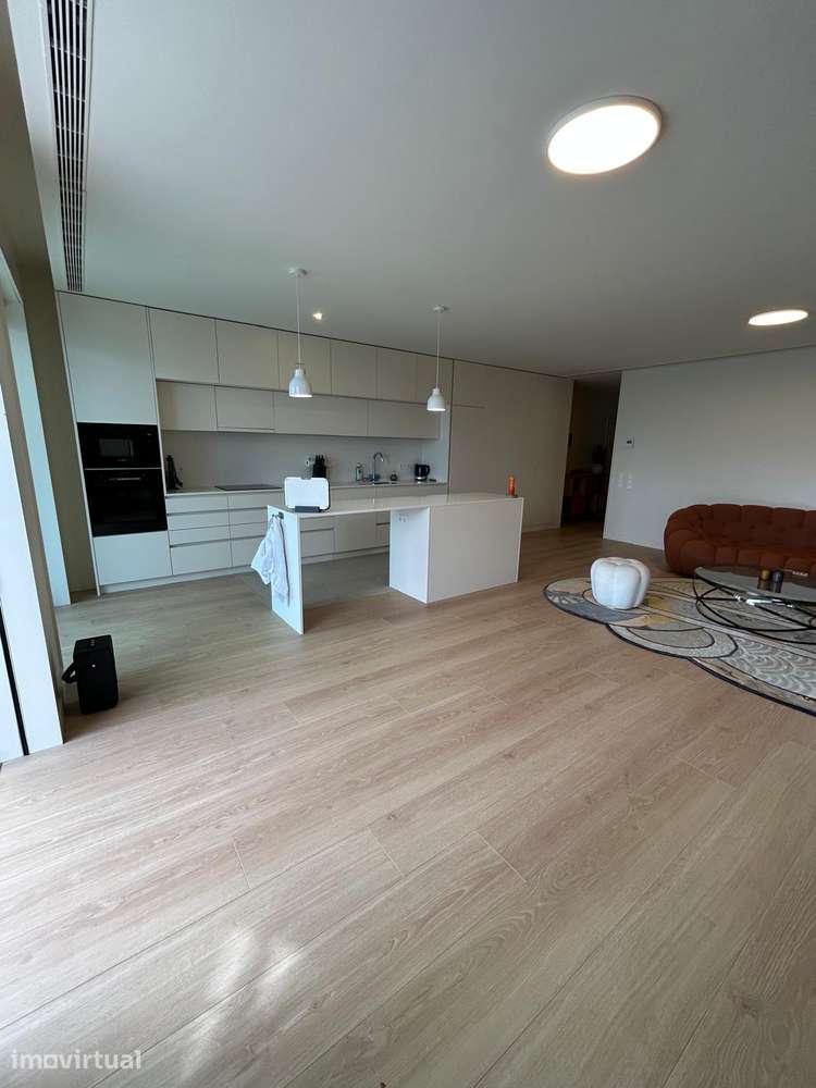 T2 Luxuoso (114,08m²+Rooftop 88,53m²), Vista Panorâmica sobre o Oceano - Grande imagem: 2/22