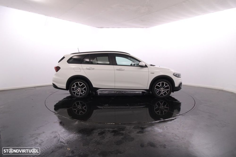 Fiat Tipo Station Wagon Cross 1.0 GSE T3 Cross - 9