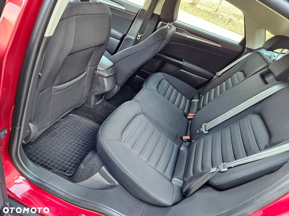Ford Mondeo 1.5 EcoBoost Ambiente Plus - 23