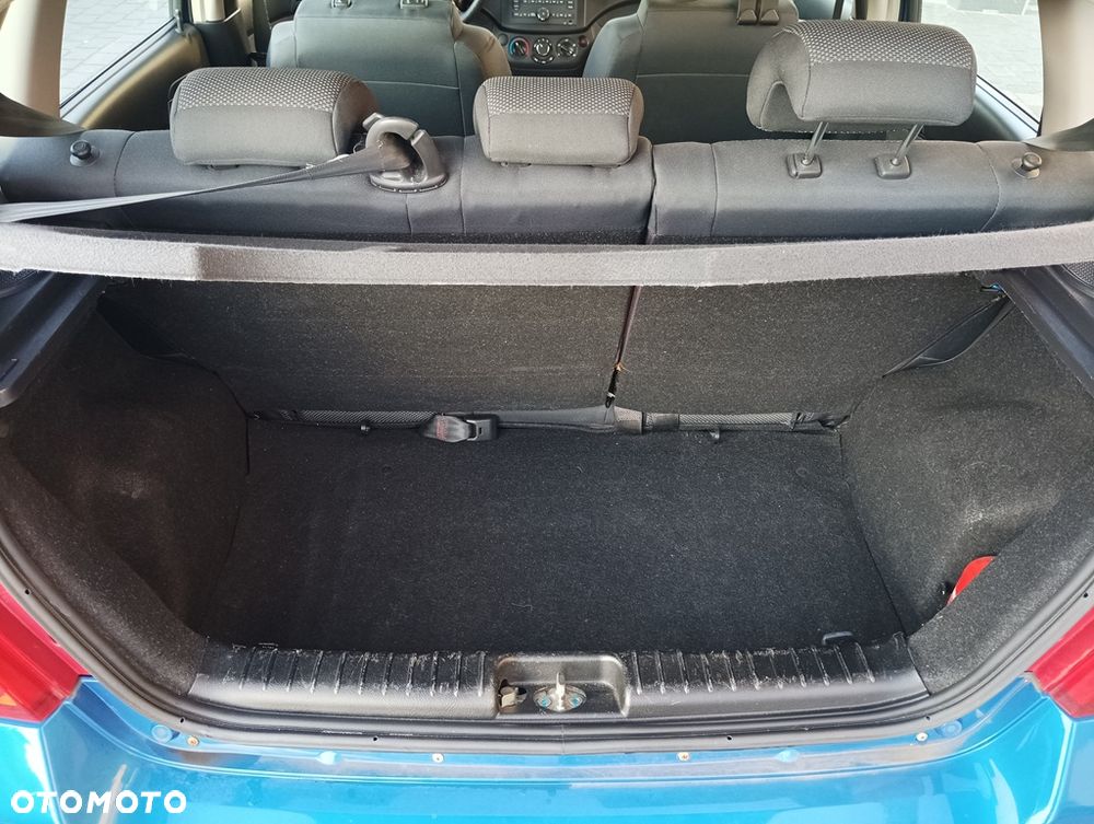 Chevrolet Aveo 1.2 16V LS - 7