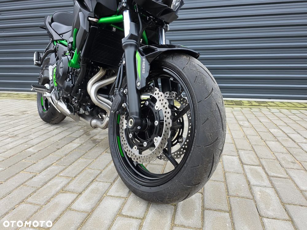 Kawasaki Z 650 - 25
