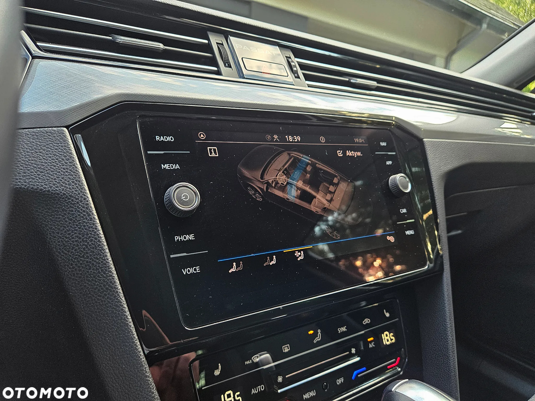 Volkswagen Passat 1.5 TSI EVO Business DSG - 34