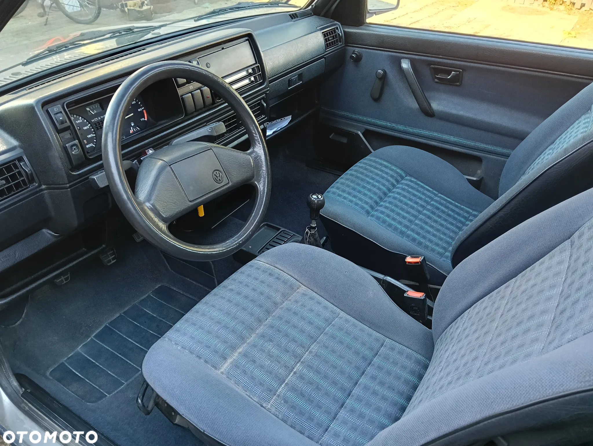 Volkswagen Golf 1.3 CL - 13