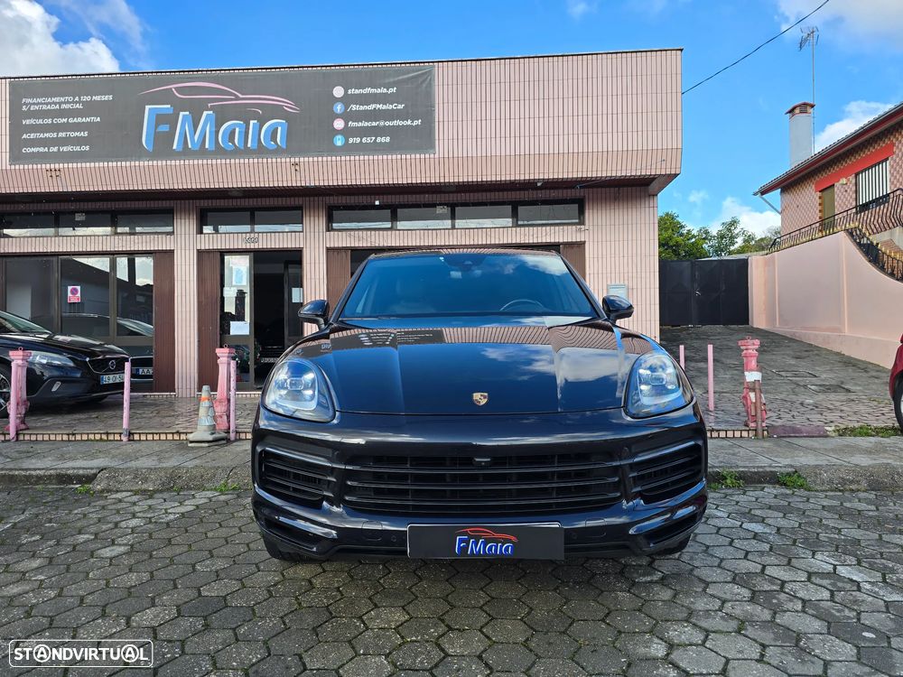 Porsche Cayenne Coupé E-Hybrid - 2