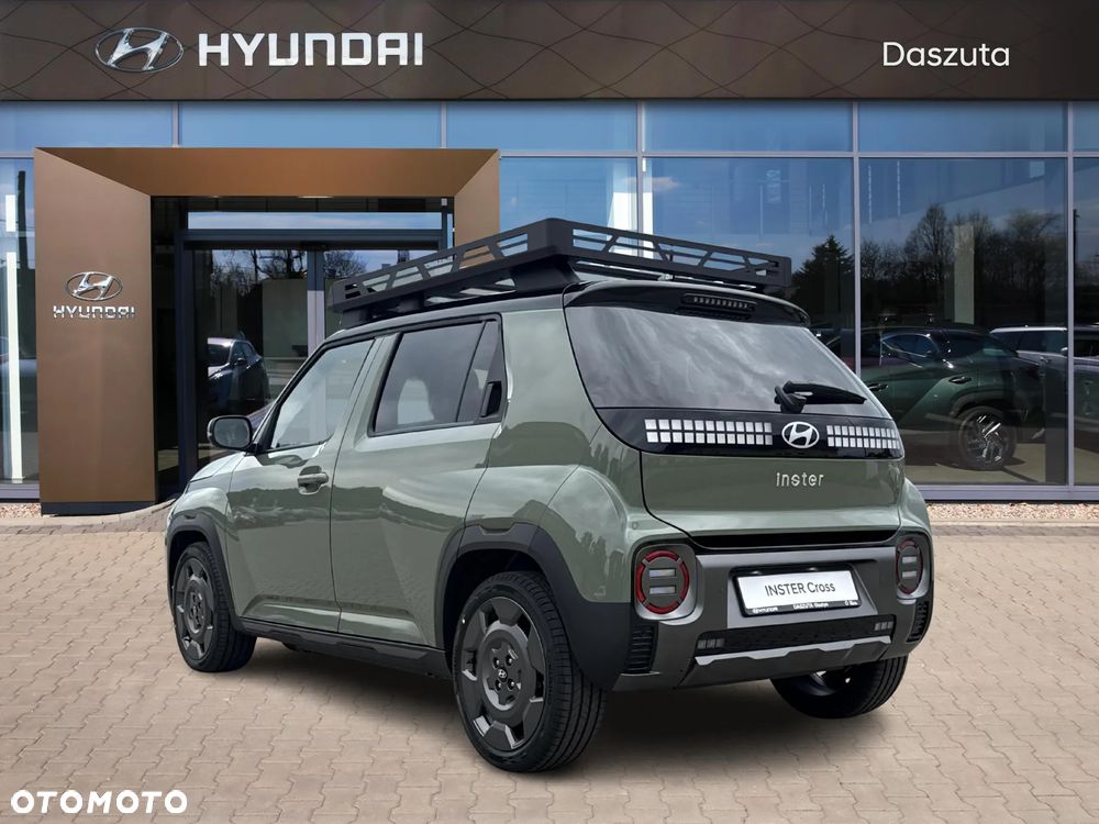 Hyundai Inster 49kWh Cross Smart - 3
