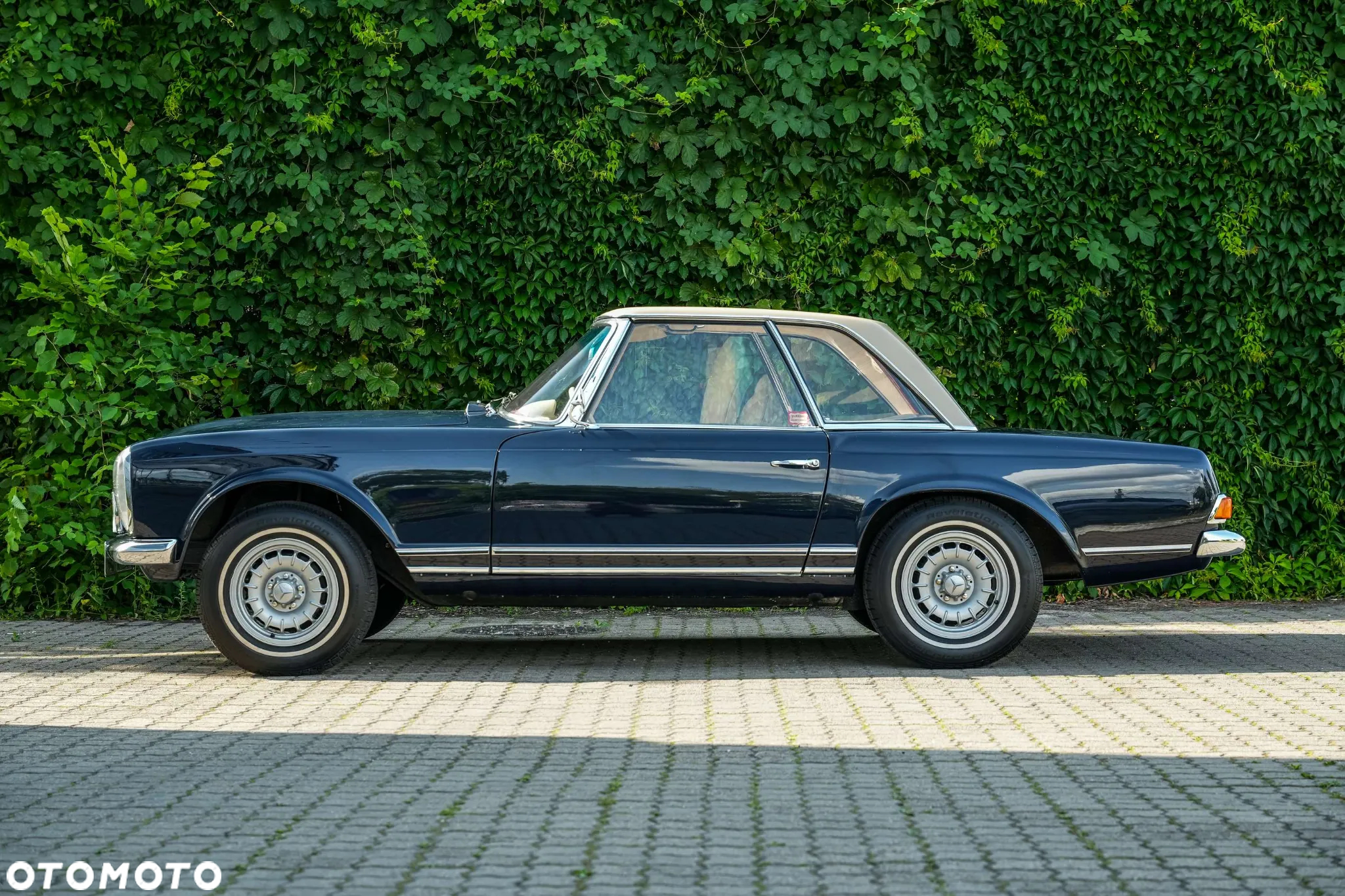 Mercedes-Benz SL - 12