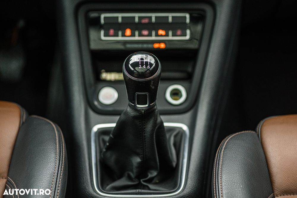 Volkswagen Sharan 2.0 TDI BlueMotion Technology Highline - 6