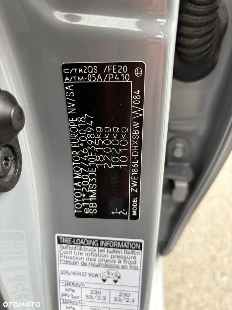 Toyota Auris Hybrid 135 Selection - 22