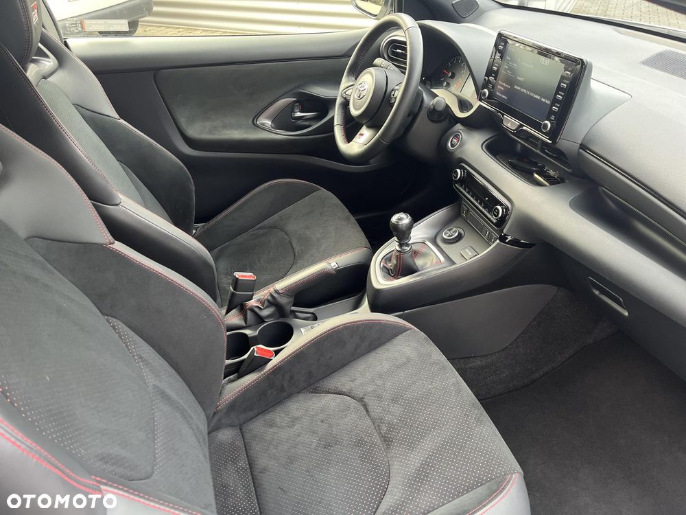 Toyota GR Yaris - 9