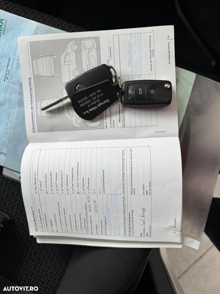 Volkswagen Multivan - 35