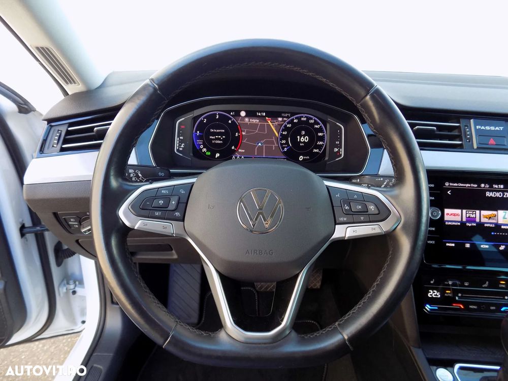 Volkswagen Passat 2.0 TDI SCR DSG Business - 13