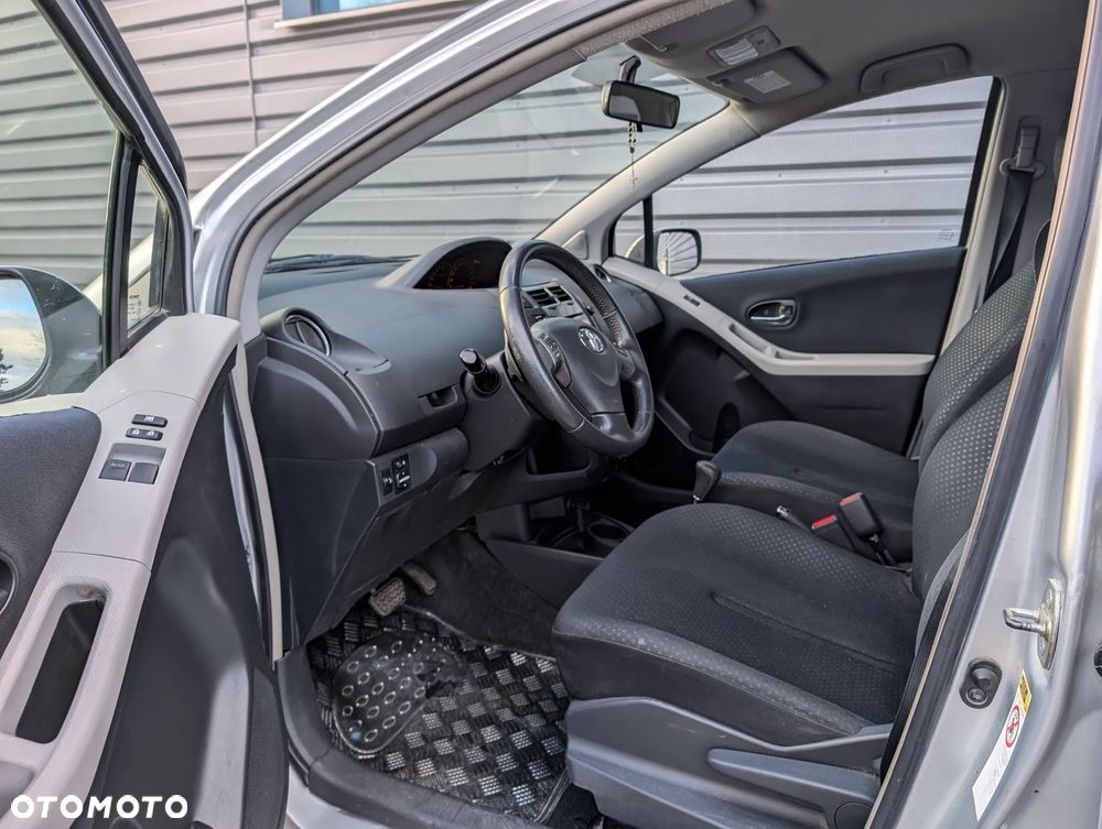 Toyota Yaris 1.33 VVT-i Multi Mode Sol - 13