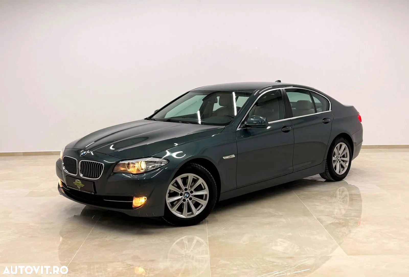 BMW Seria 5 520d - 10