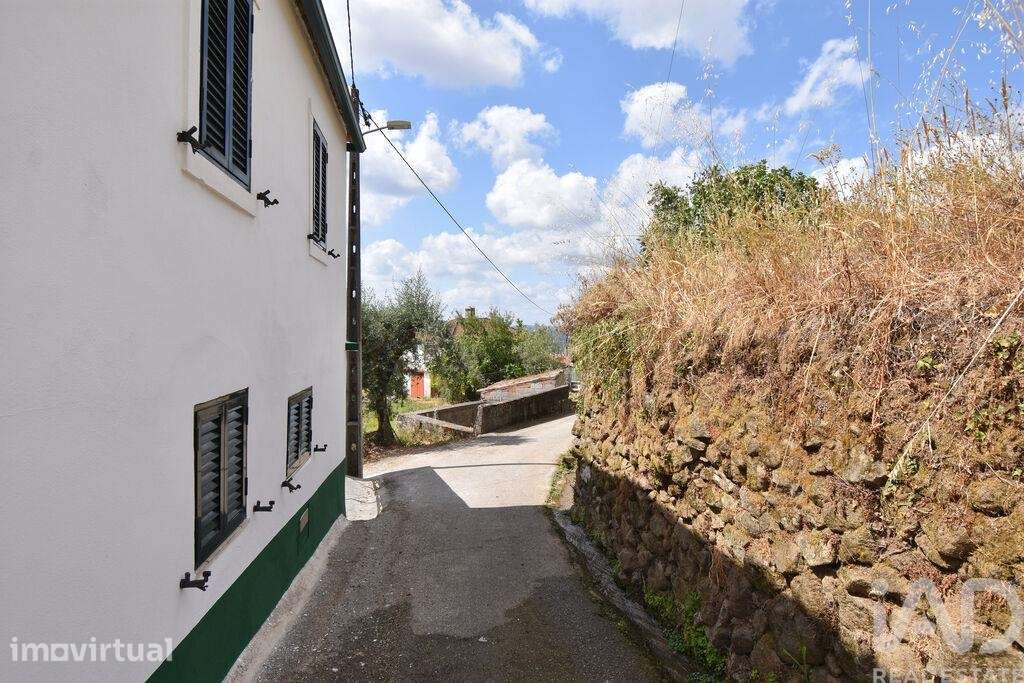 Casa / Villa T3 em Vila Nova de 199 m2 - Grande imagem: 4/35