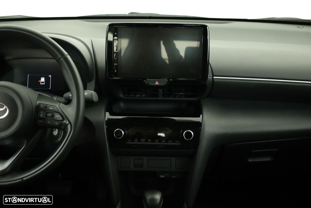 Toyota Yaris Cross 1.5 HDF Comfort - 9