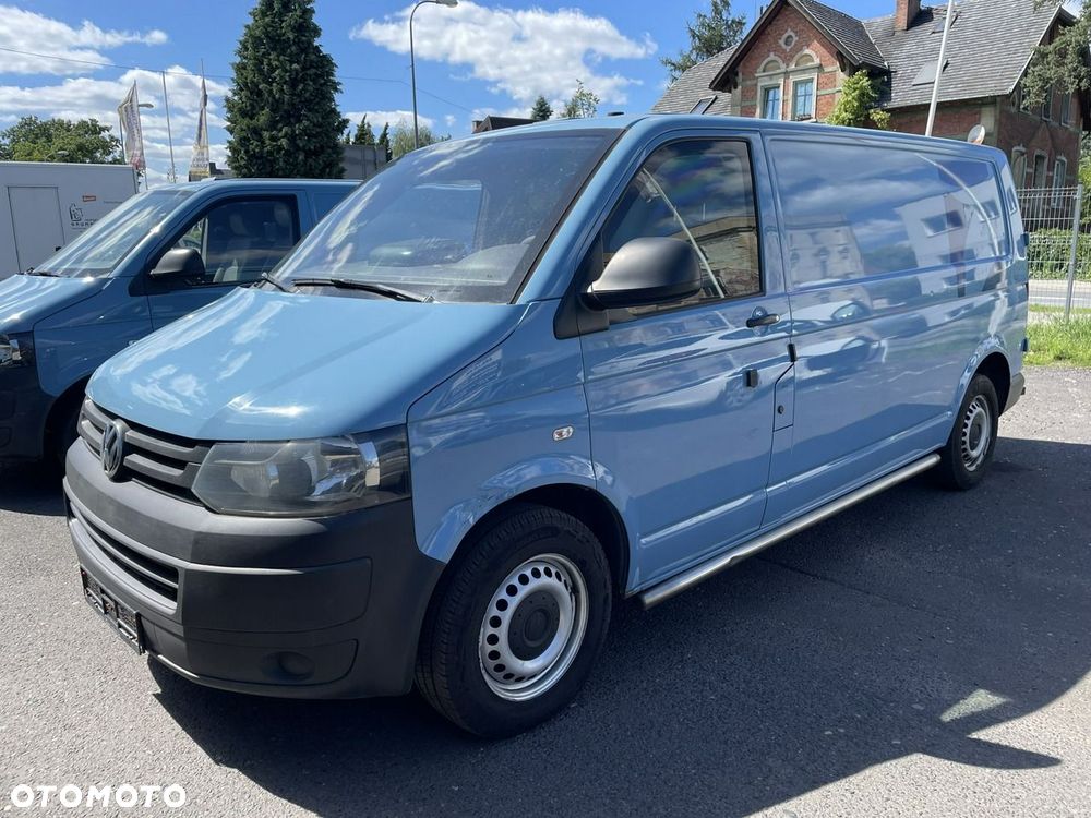Volkswagen Transporter - 2
