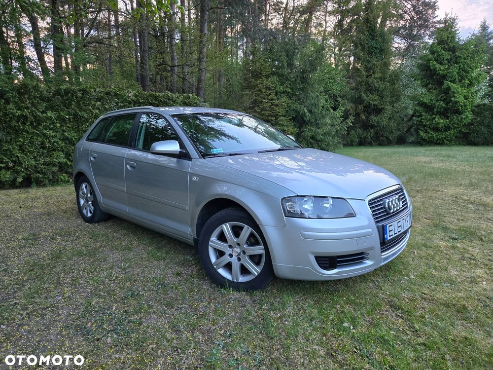 Audi A3 Sportback 1.6 Attraction - 1
