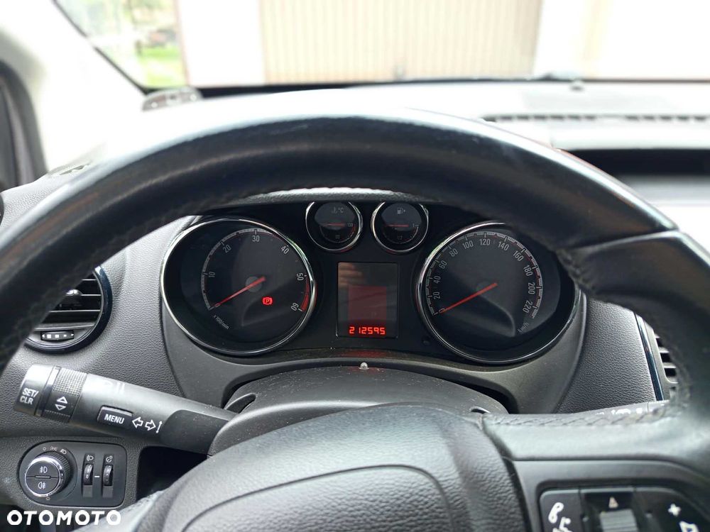 Opel Meriva - 6