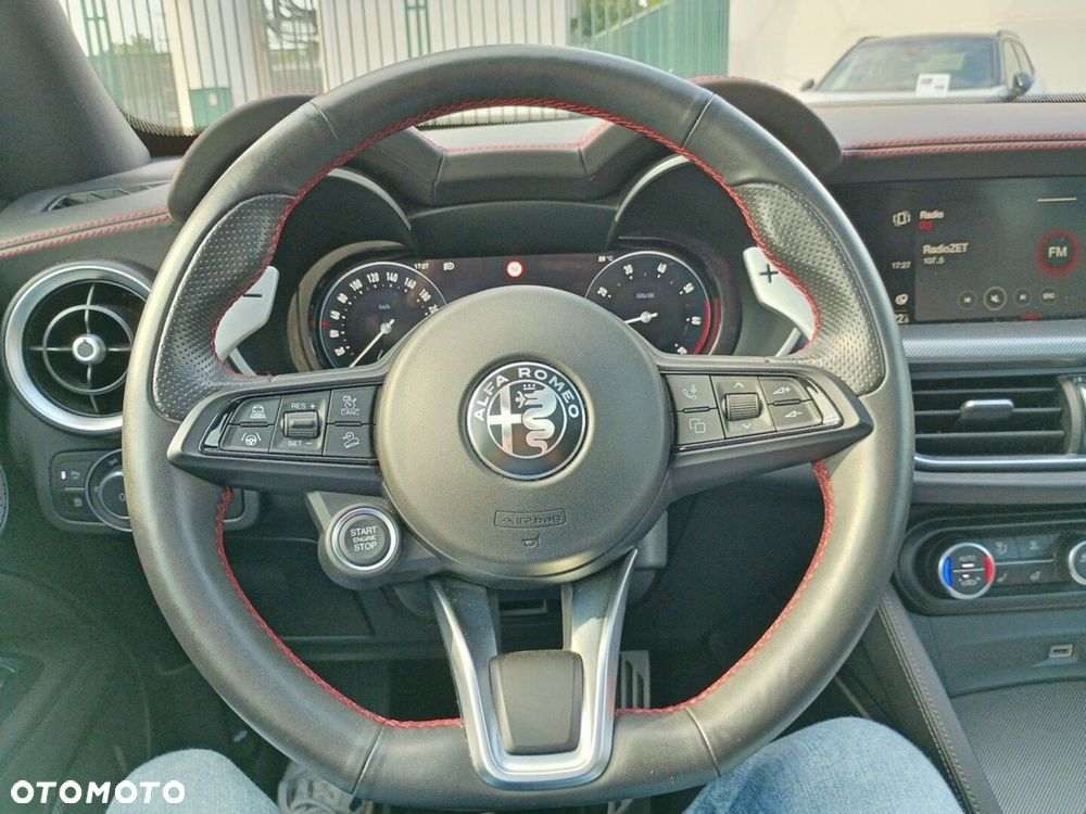 Alfa Romeo Stelvio 2.0 Turbo Competizione Q4 - 26