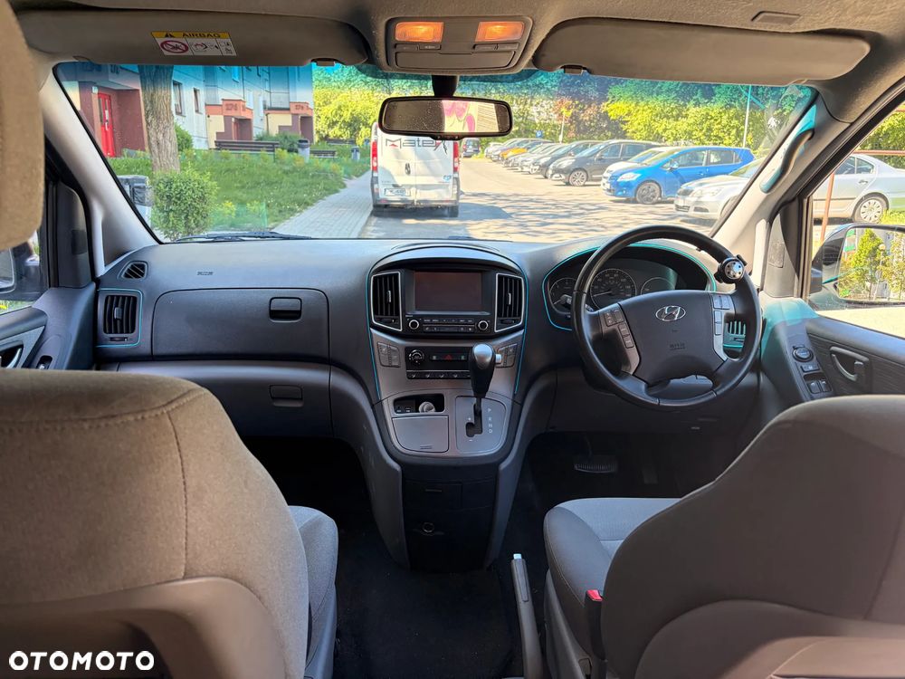 Hyundai H-1 2.5 CRDi Travel Family - 7