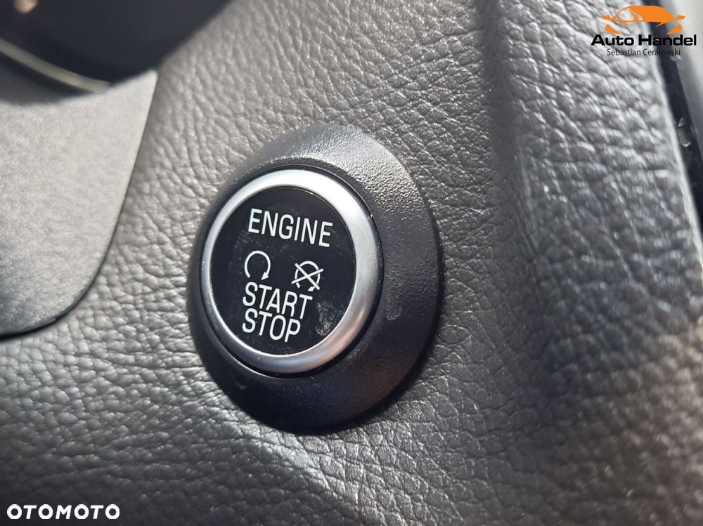 Ford Focus 1.5 EcoBoost STart-Stopp-System TITANIUM - 24