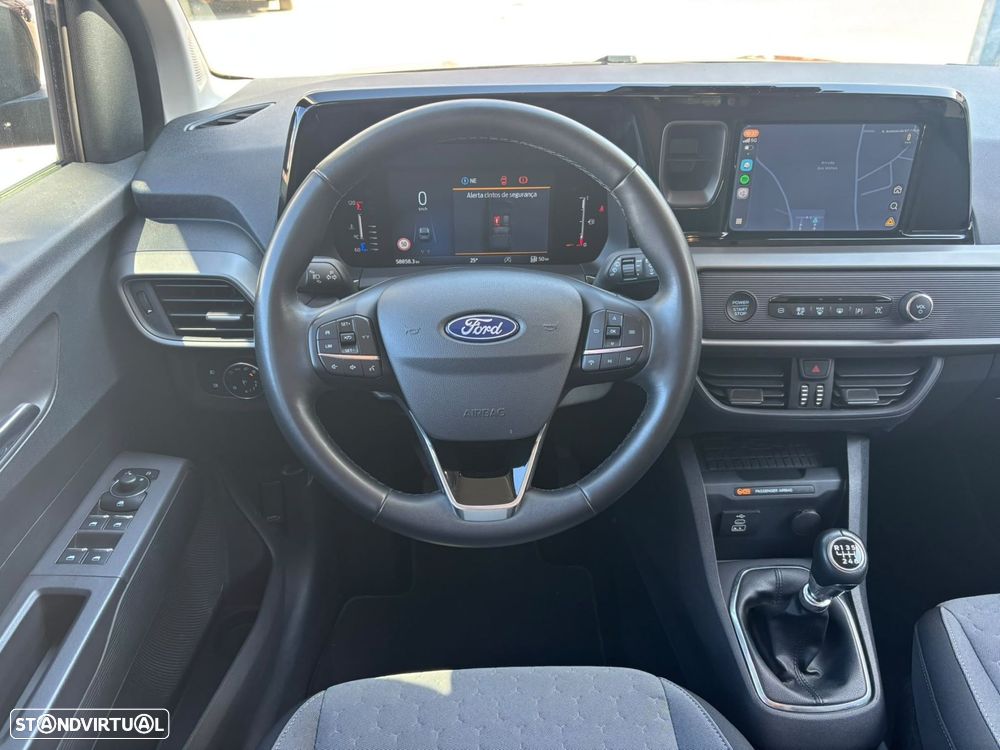 Ford Tourneo Courier 1.0 EcoBoost Titanium - 26