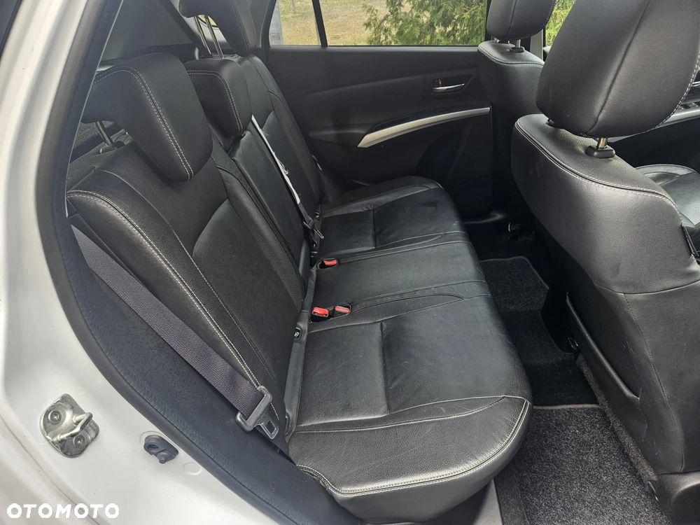 Suzuki SX4 S-Cross - 16