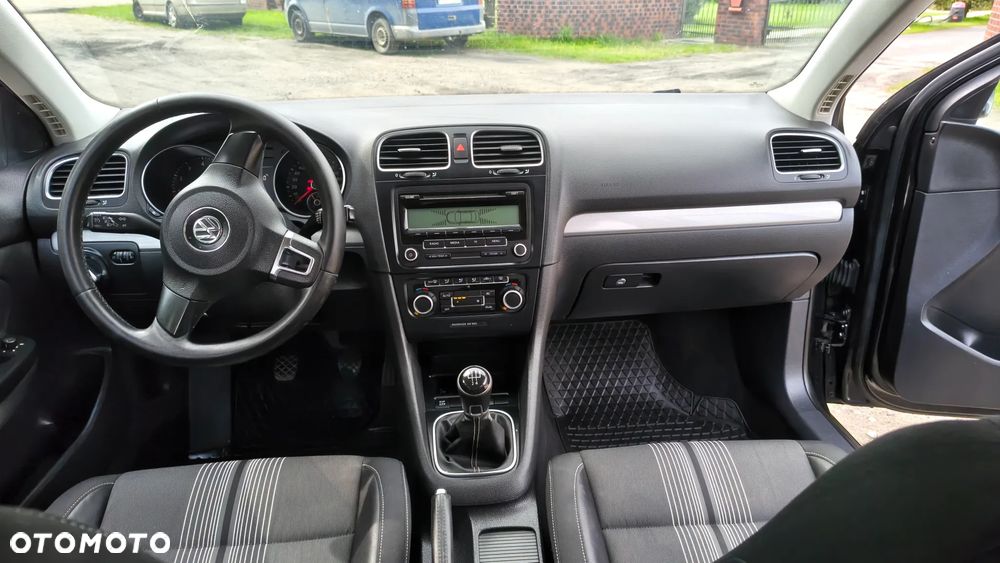 Volkswagen Golf 1.6 Edition - 24