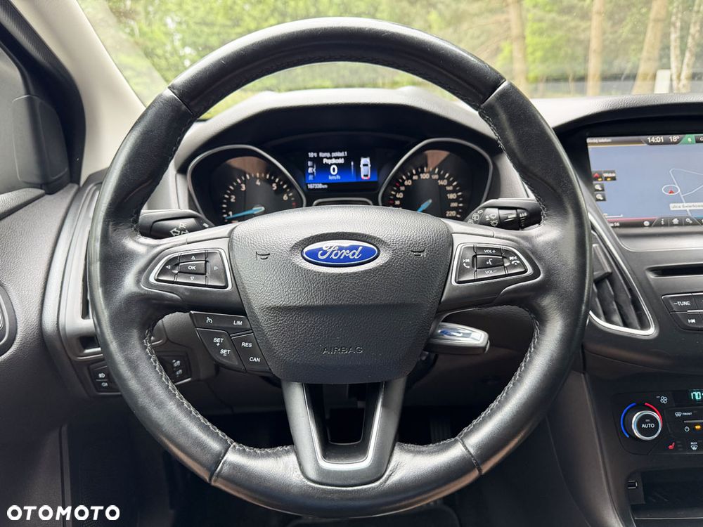 Ford Focus - 21