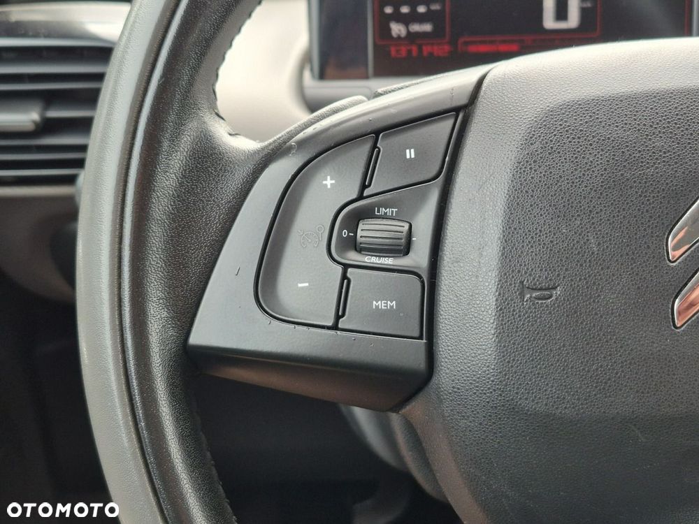 Citroën C4 Cactus - 24