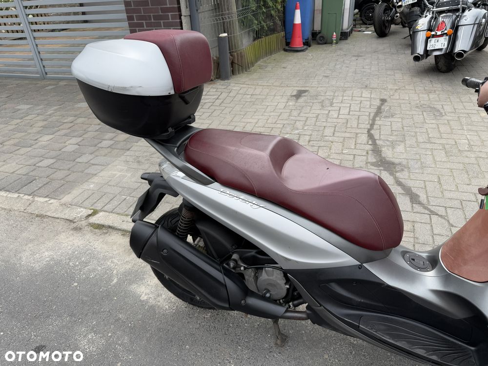 Piaggio Beverly - 15