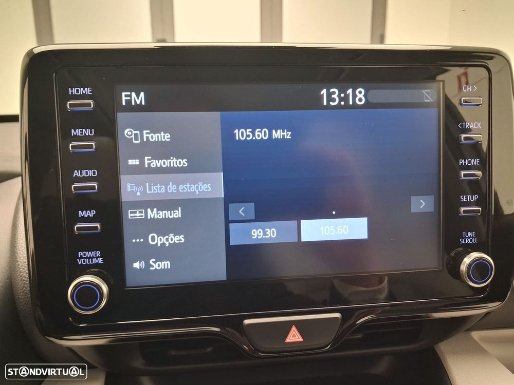 Toyota Yaris 1.5 HDF Luxury - 23