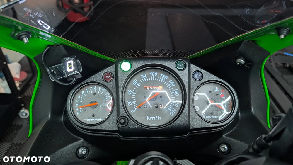 Kawasaki Ninja 250R - 5