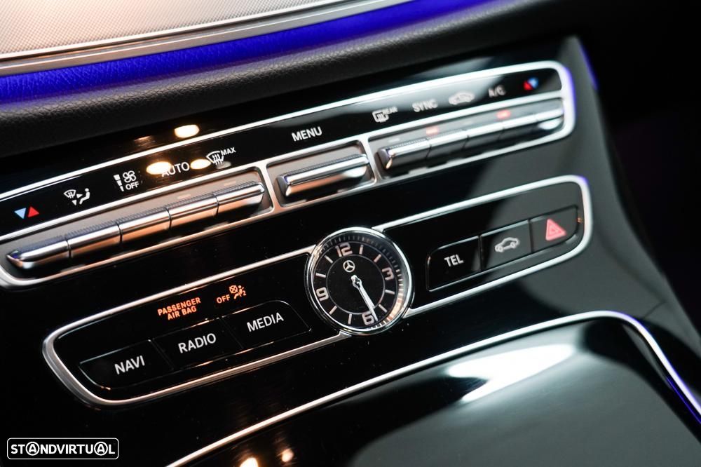 Mercedes-Benz E 220 d AMG Line - 19