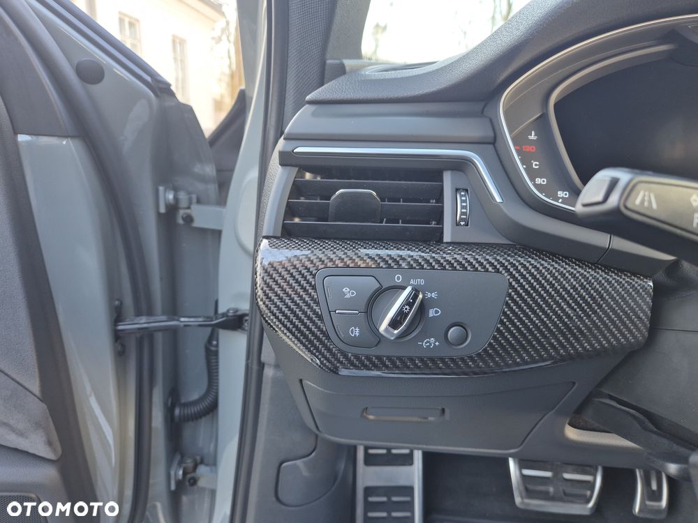 Audi A4 Avant 3.0 TDI quattro tiptronic sport - 31