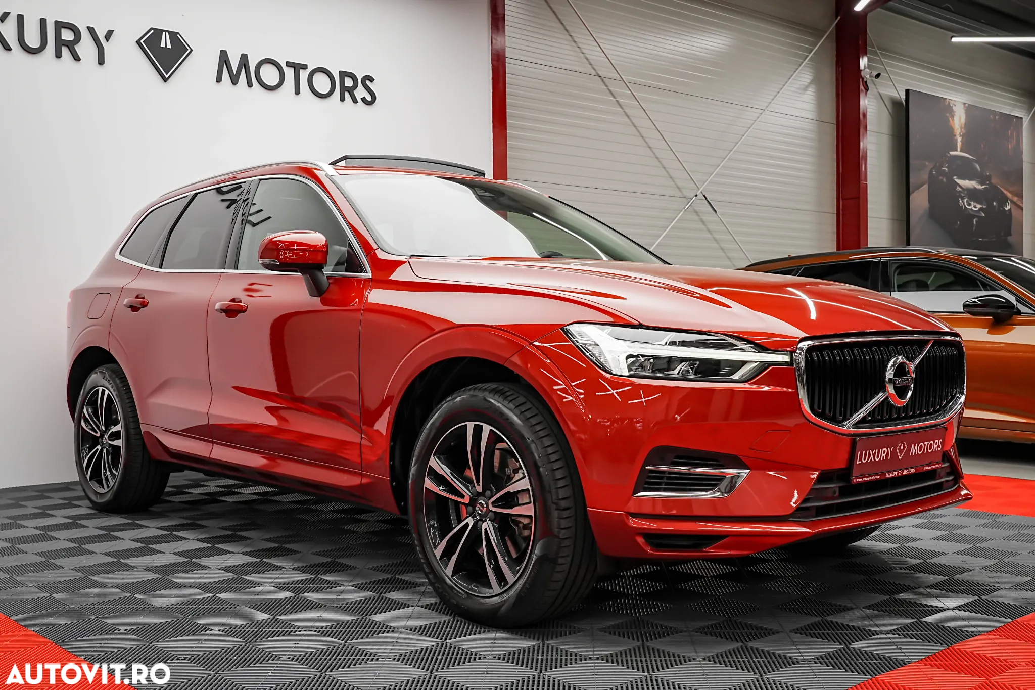 Volvo XC 60 T8 Twin Engine AWD Geartronic Momentum - 9