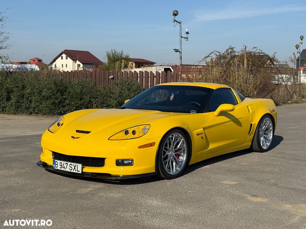 Chevrolet Corvette - 3