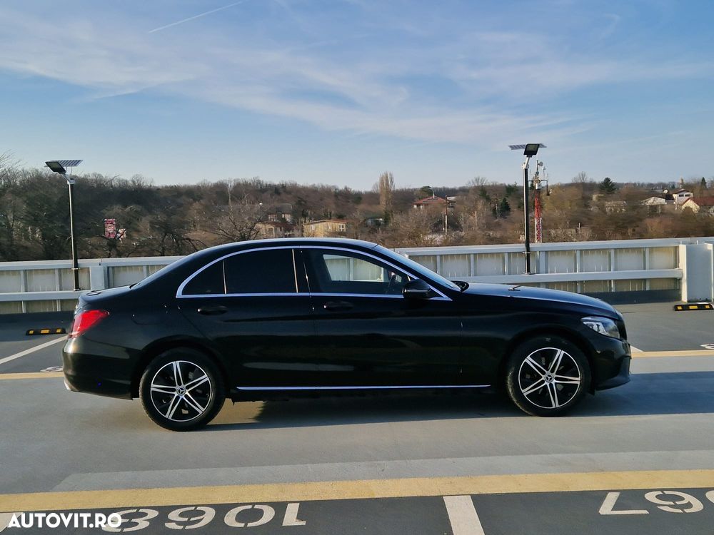 Mercedes-Benz C 200 4MATIC Aut. - 2